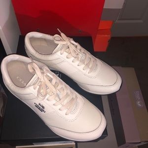 NWT Coach leather sneakers white